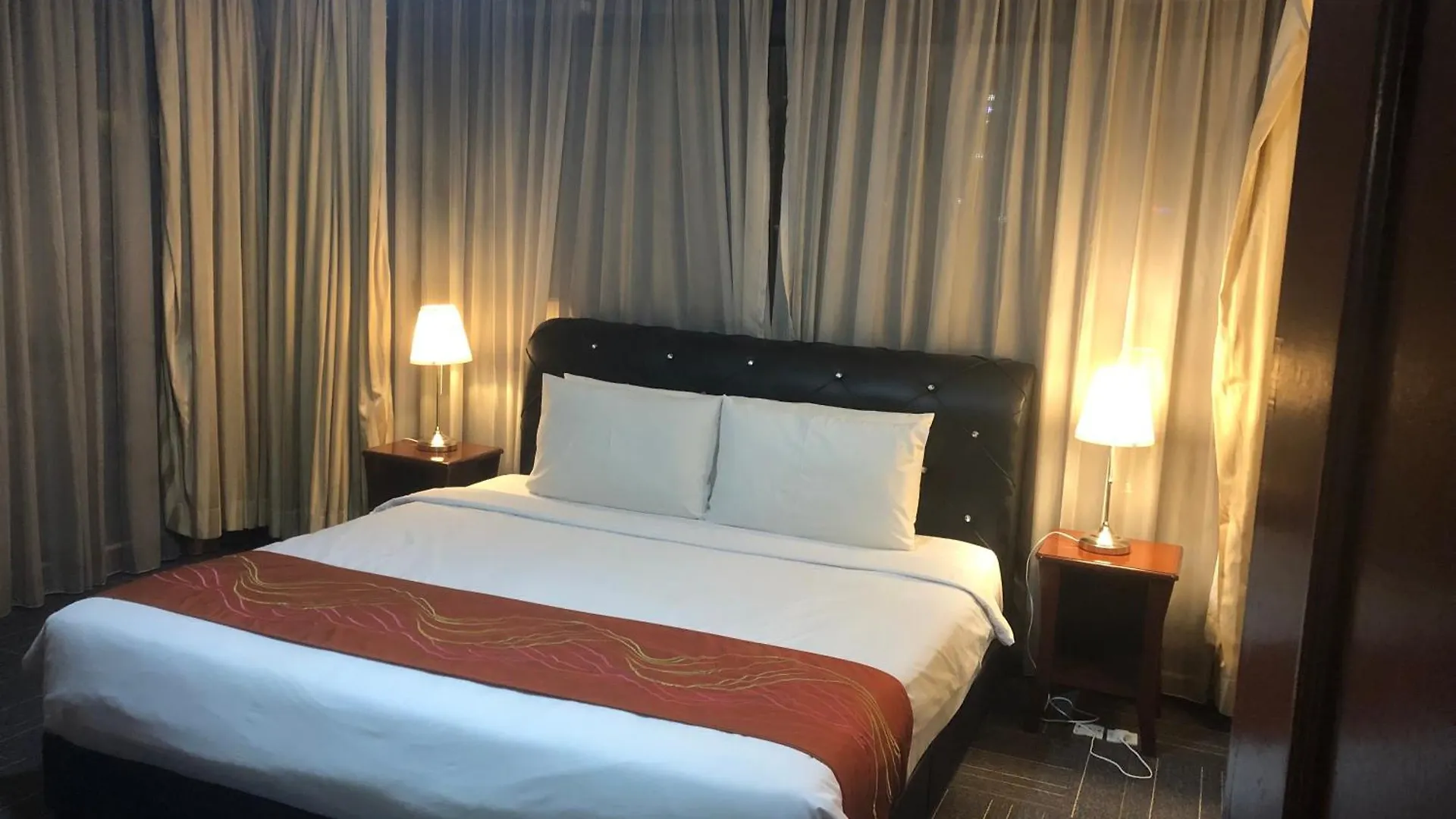 Happy Suites At Times Square 吉隆坡 0*,  马来西亚